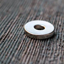 Load image into Gallery viewer, Comp Lyfe Magnets
